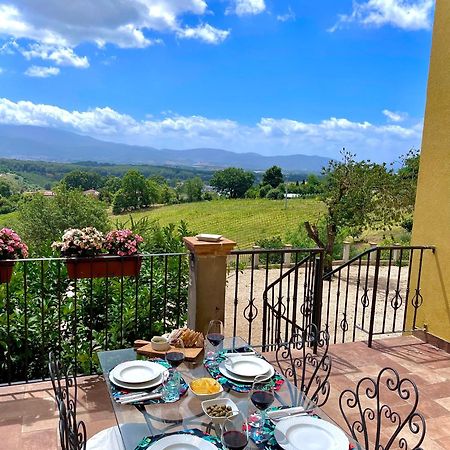 Donna Vittori - Borgo Agricolo Aparthotel Paliano Bagian luar foto