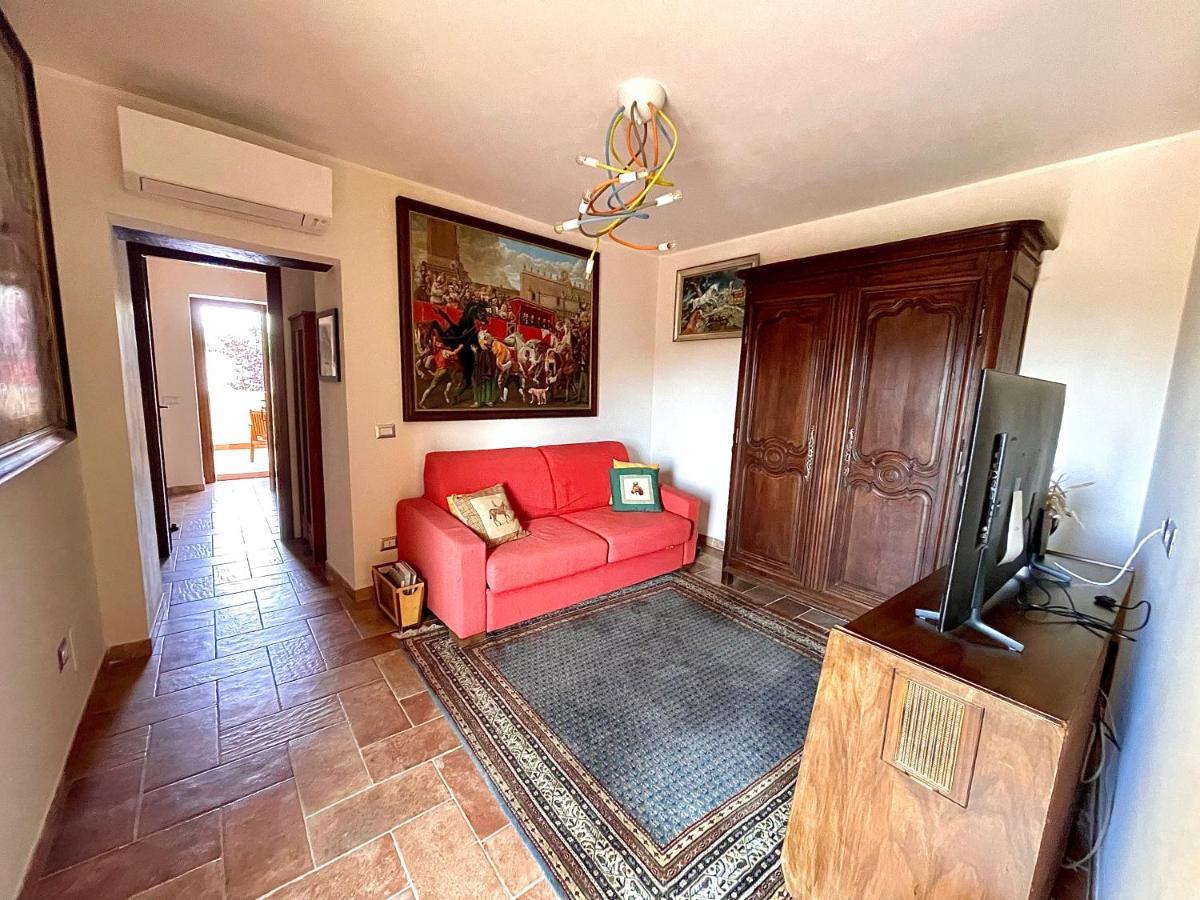 Donna Vittori - Borgo Agricolo Aparthotel Paliano Bagian luar foto