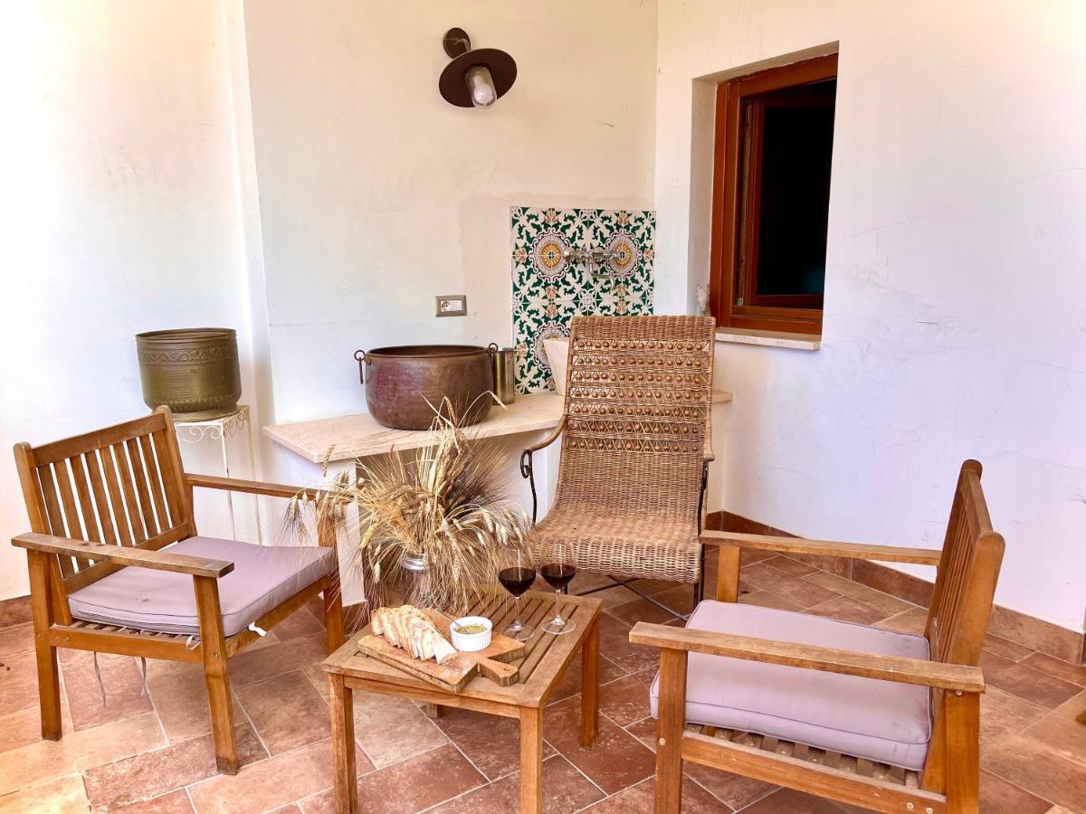 Donna Vittori - Borgo Agricolo Aparthotel Paliano Bagian luar foto