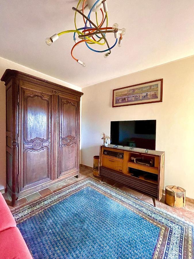 Donna Vittori - Borgo Agricolo Aparthotel Paliano Bagian luar foto